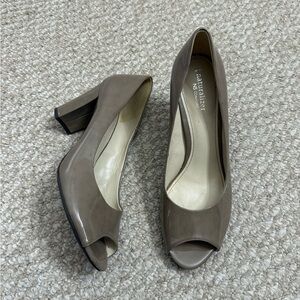Naturalizer Shoes Carmen peep toe brown size 20 heels